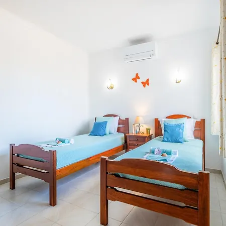Villa In Carvoeiro Near Beach & Private Pool Vila