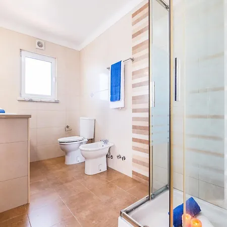 Villa In Carvoeiro Near Beach & Private Pool Vila Carvoeiro (Lagoa)