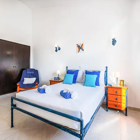Villa In Carvoeiro Near Beach & Private Pool Vila *